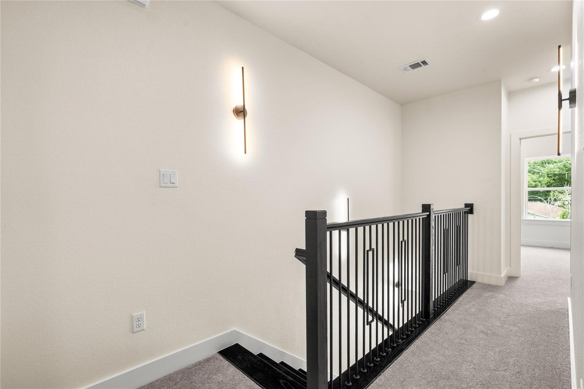7901 Grandview Street, #B, Houston, TX 77051 7901 Grandview Street, #B, Houston, TX 77051