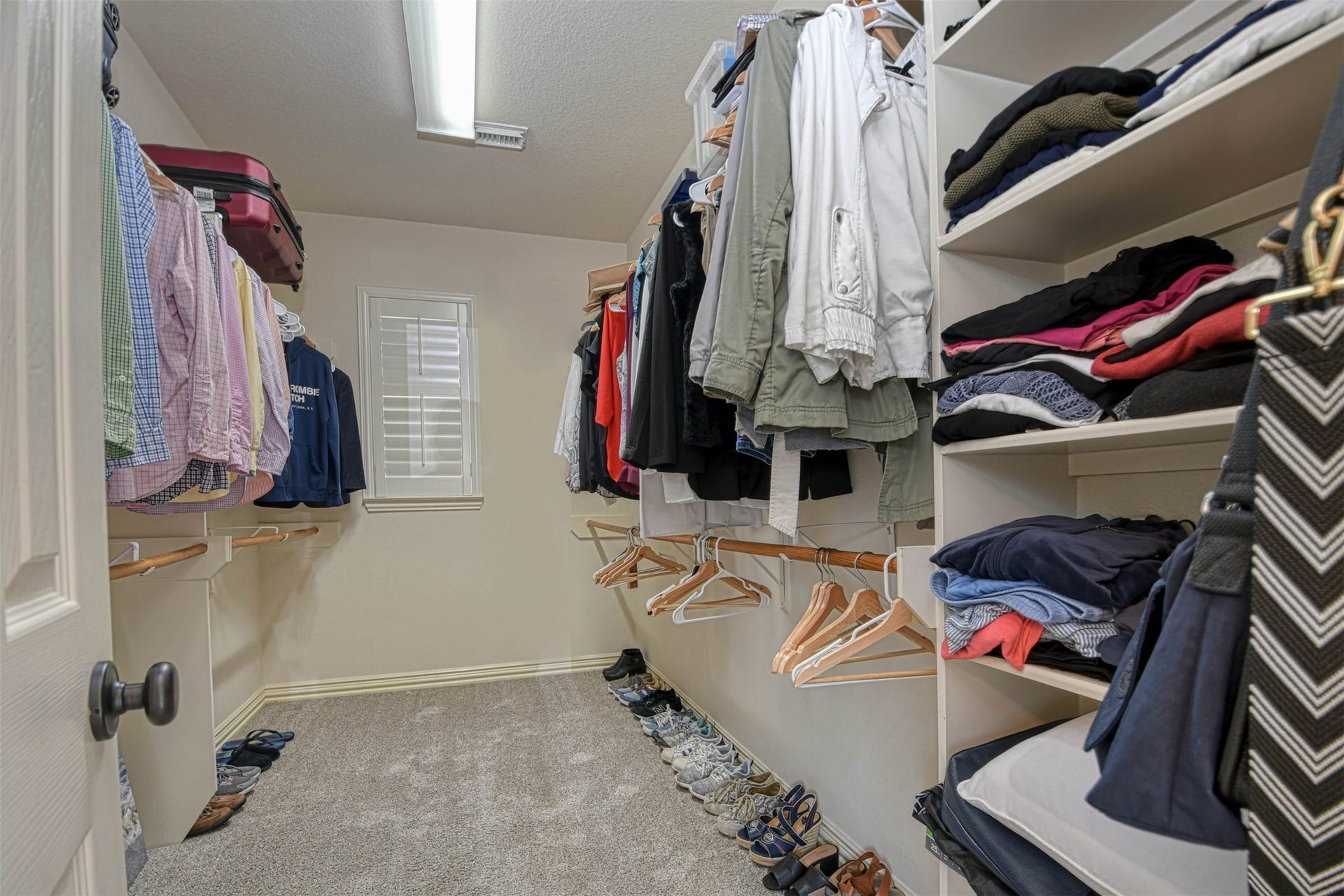 15 E Scribewood Circle, Montgomery, TX 77382 15 E Scribewood Circle, Montgomery, TX 77382