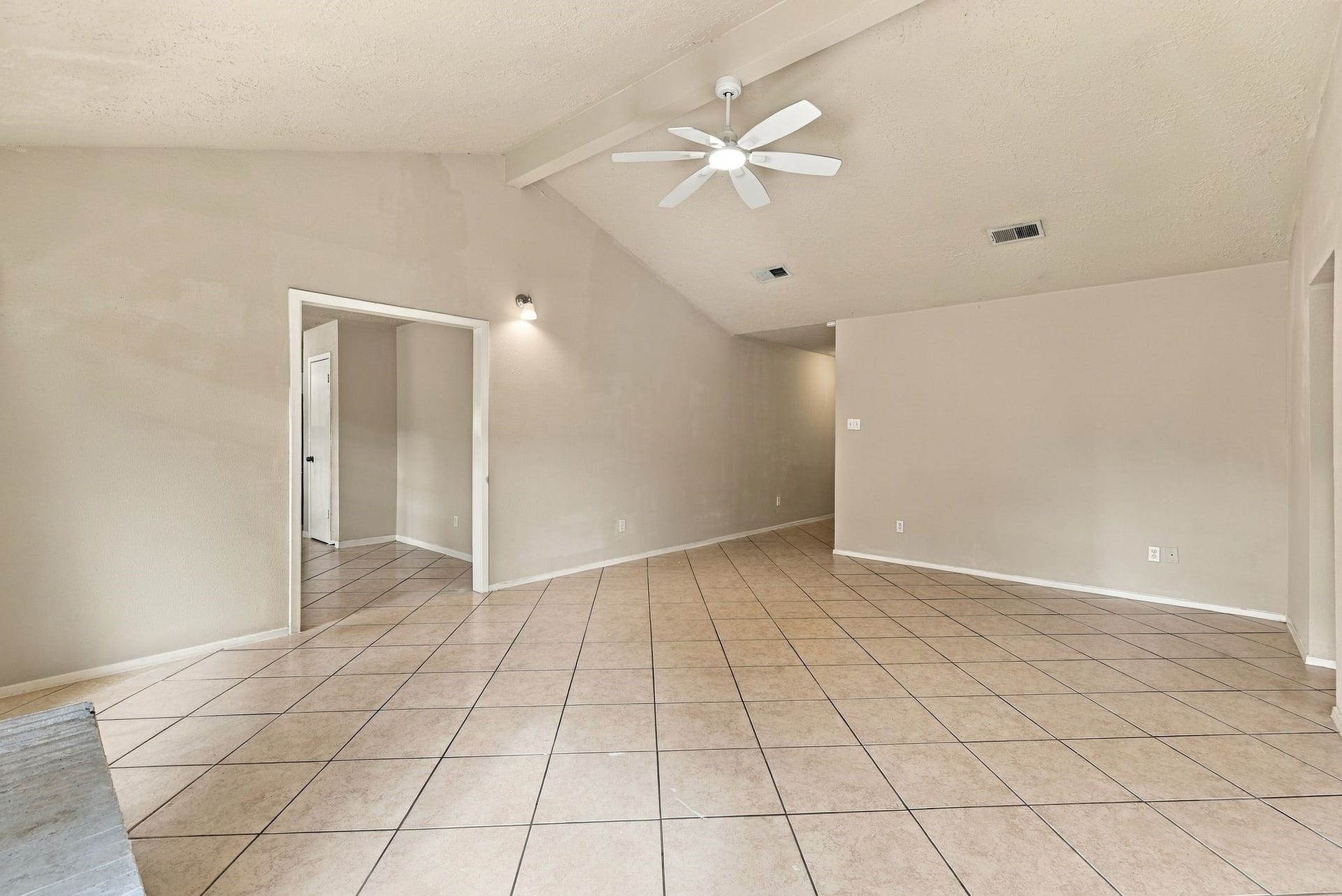 4426 Burkegate Drive, Spring, TX 77373 4426 Burkegate Drive, Spring, TX 77373