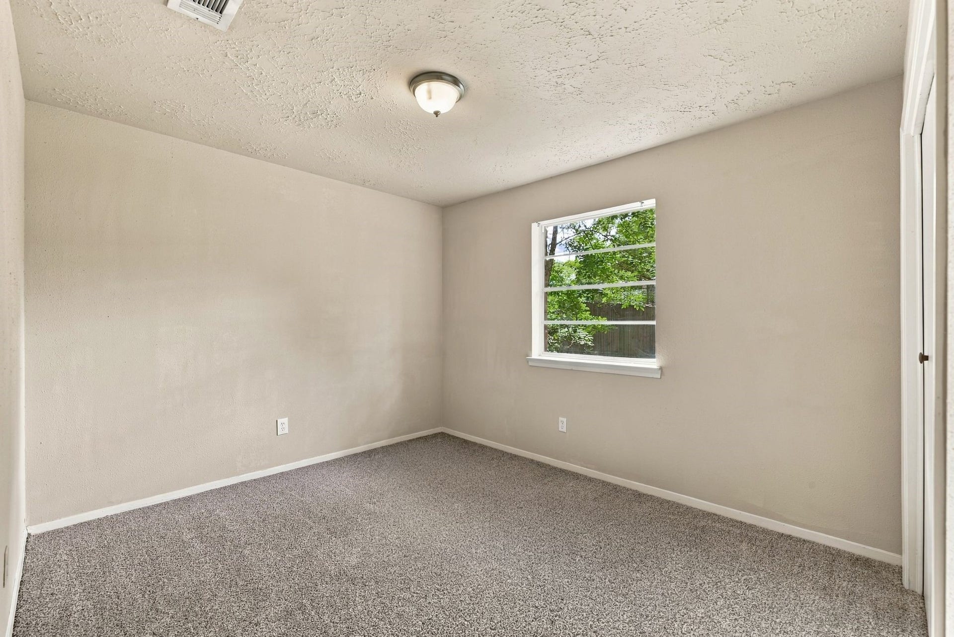 4426 Burkegate Drive, Spring, TX 77373 4426 Burkegate Drive, Spring, TX 77373