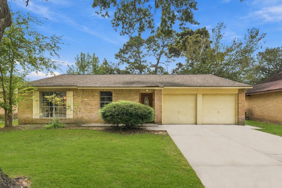 Property photo for 4426 Burkegate Drive, Spring, TX