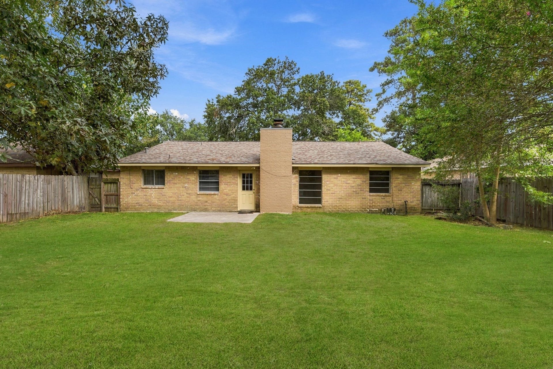 4426 Burkegate Drive, Spring, TX 77373 4426 Burkegate Drive, Spring, TX 77373