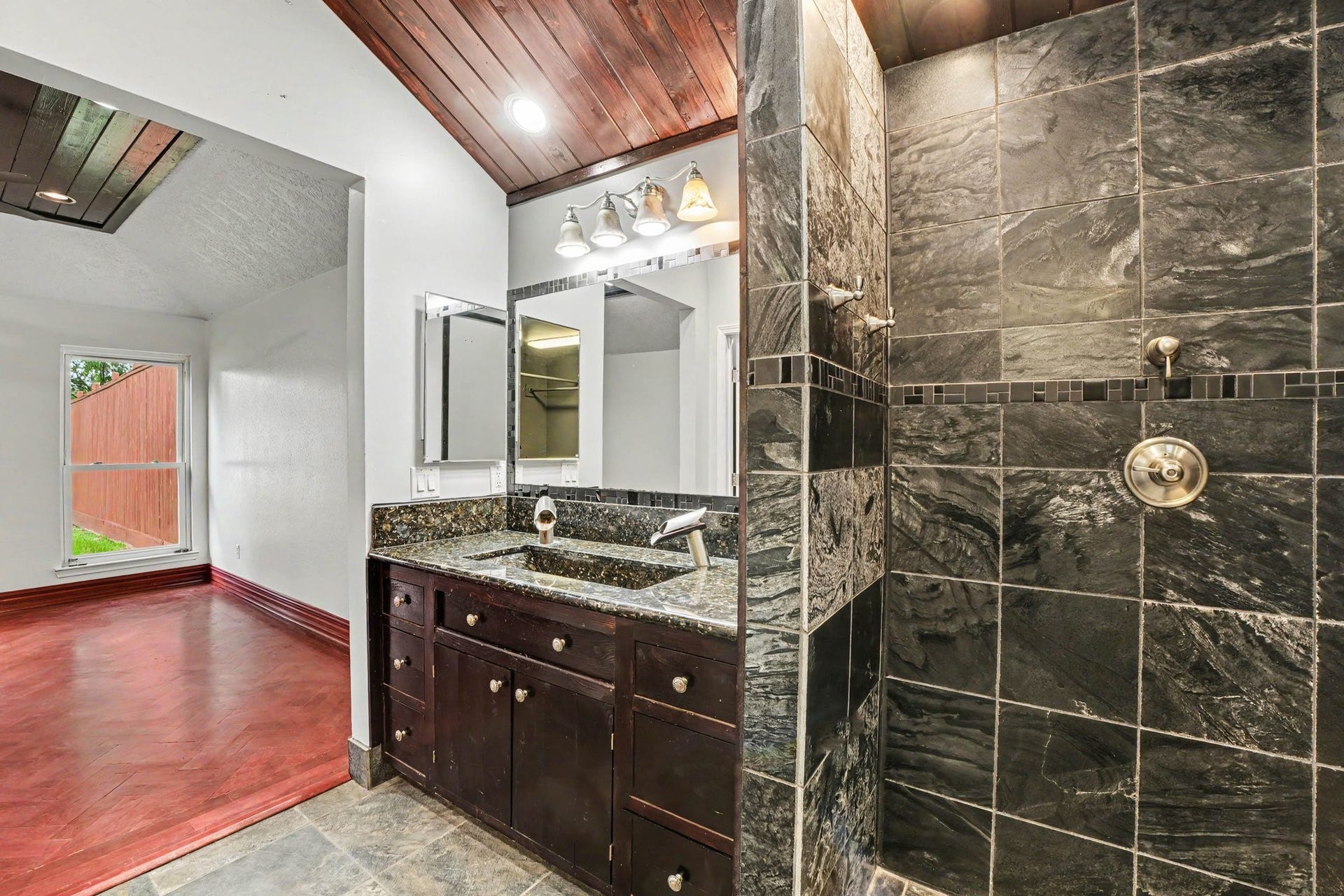 1927 Barronett Bend, Sugar Land, TX 77478 1927 Barronett Bend, Sugar Land, TX 77478