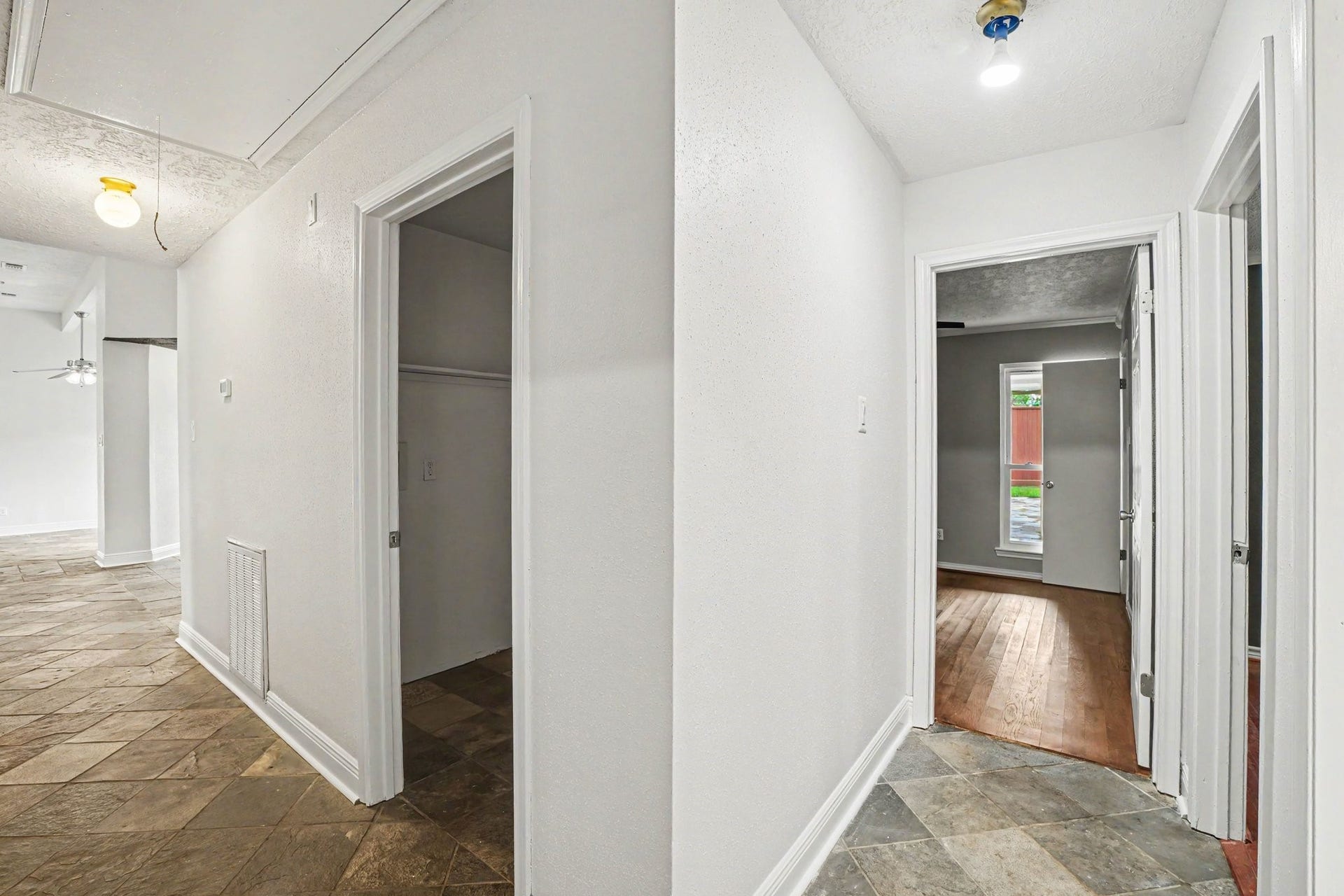 1927 Barronett Bend, Sugar Land, TX 77478 1927 Barronett Bend, Sugar Land, TX 77478