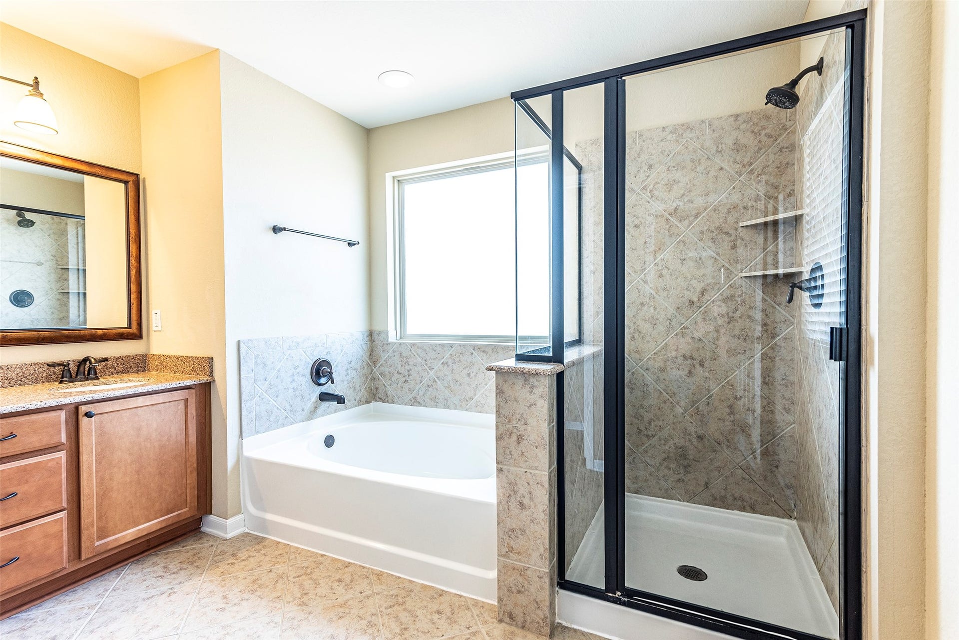 2833 Mezzomonte Lane, League City, TX 77573 2833 Mezzomonte Lane, League City, TX 77573