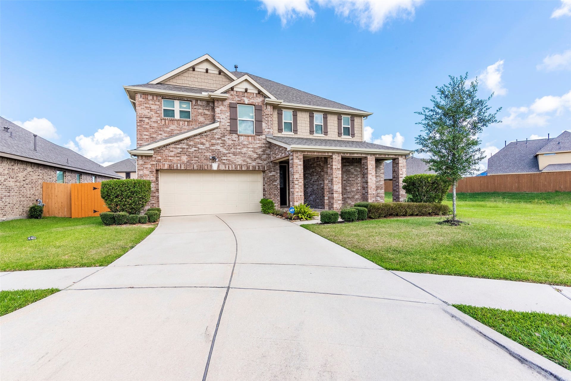 2833 Mezzomonte Lane, League City, TX 77573 2833 Mezzomonte Lane, League City, TX 77573