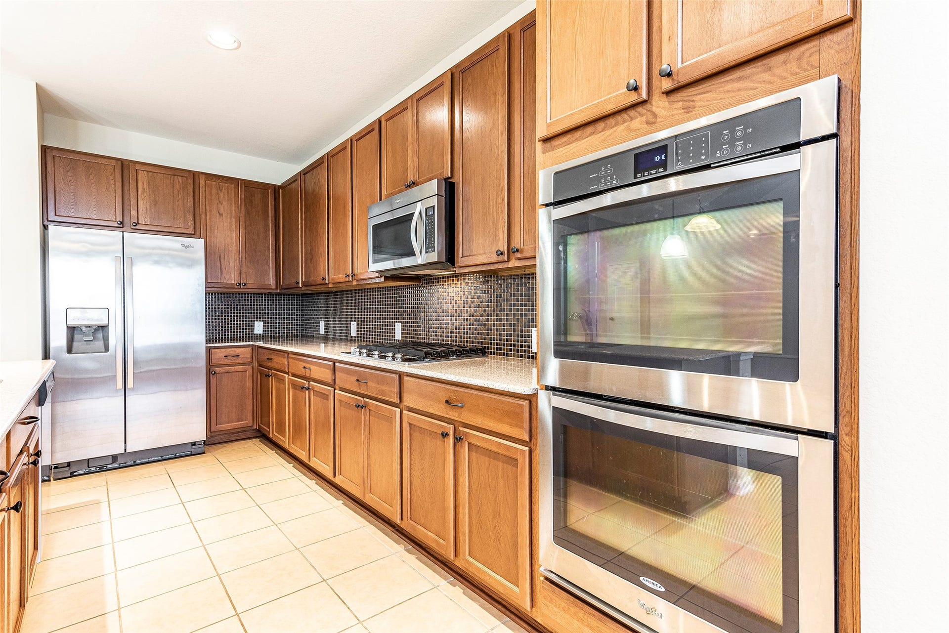 2833 Mezzomonte Lane, League City, TX 77573 2833 Mezzomonte Lane, League City, TX 77573
