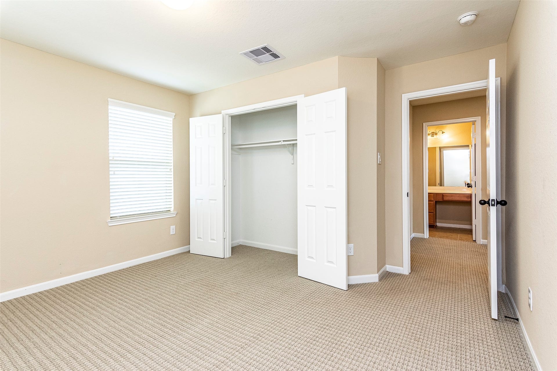 2833 Mezzomonte Lane, League City, TX 77573 2833 Mezzomonte Lane, League City, TX 77573