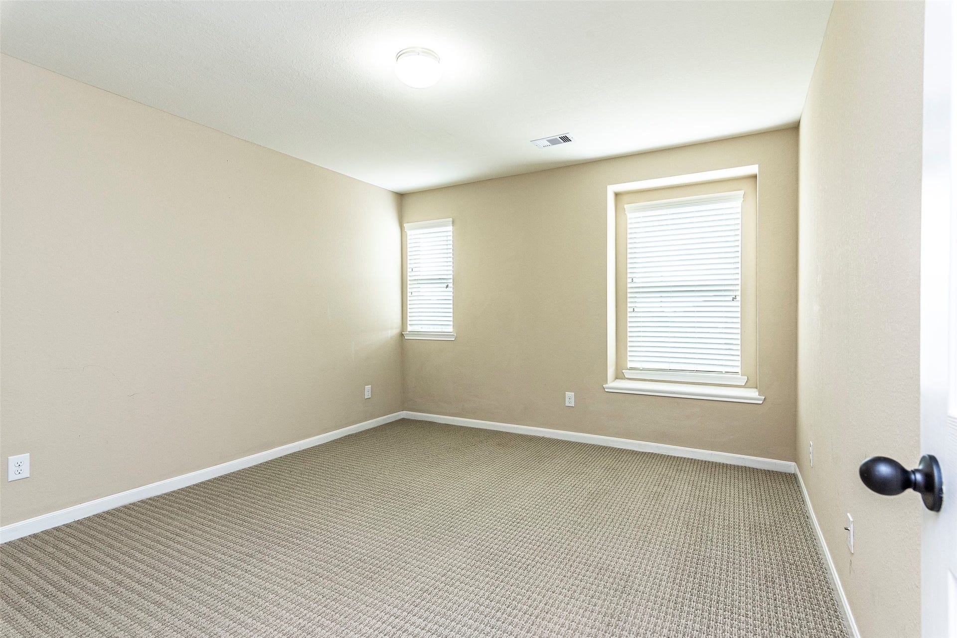 2833 Mezzomonte Lane, League City, TX 77573 2833 Mezzomonte Lane, League City, TX 77573