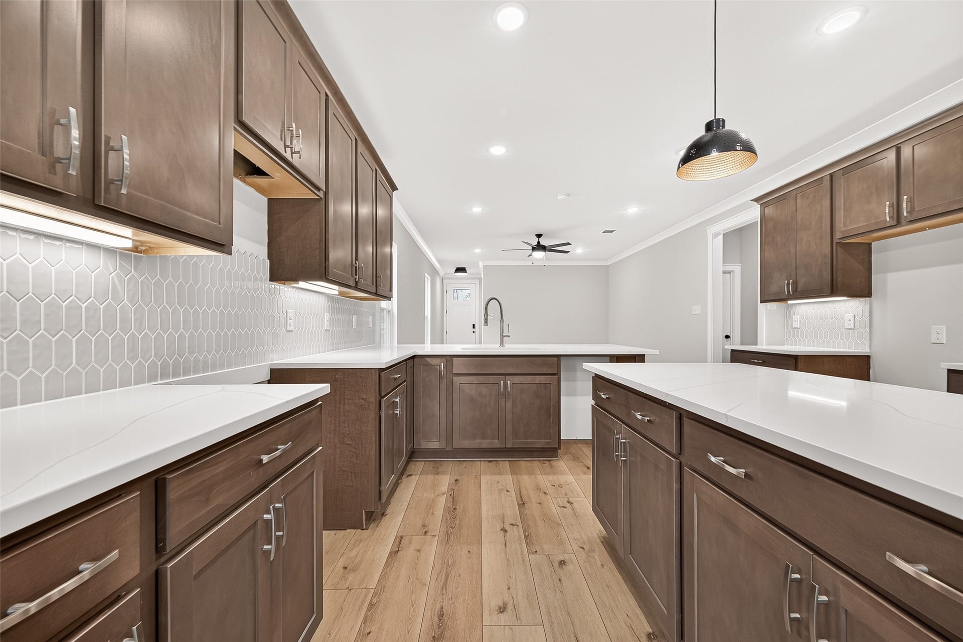 11227 Moccasin Drive, Montgomery, TX 77316 11227 Moccasin Drive, Montgomery, TX 77316