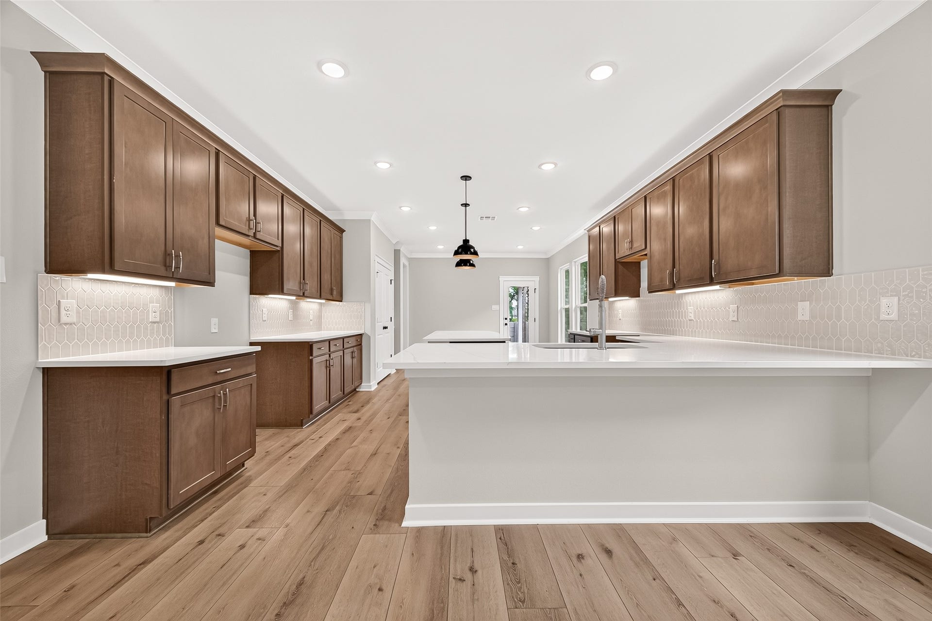 11227 Moccasin Drive, Montgomery, TX 77316 11227 Moccasin Drive, Montgomery, TX 77316