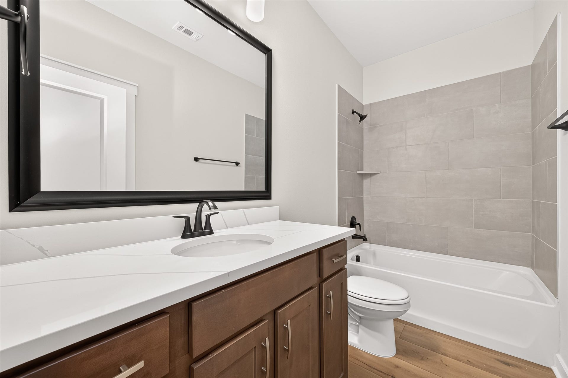 11227 Moccasin Drive, Montgomery, TX 77316 11227 Moccasin Drive, Montgomery, TX 77316