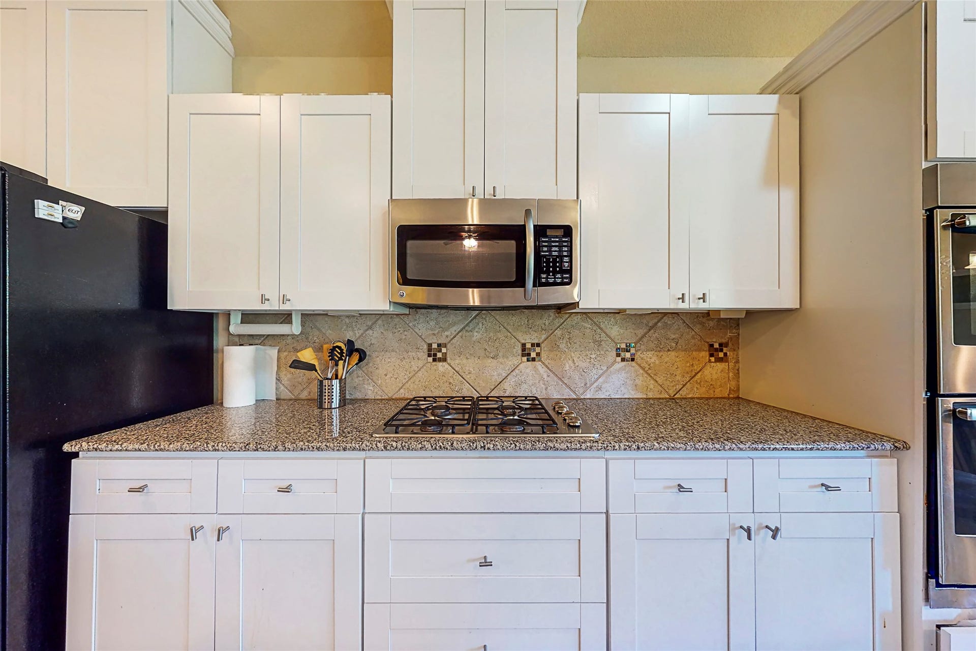 151 W Wading Pond Circle, Tomball, TX 77375 151 W Wading Pond Circle, Tomball, TX 77375