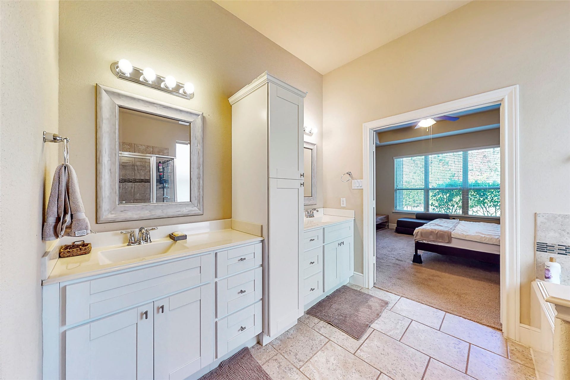 151 W Wading Pond Circle, Tomball, TX 77375 151 W Wading Pond Circle, Tomball, TX 77375