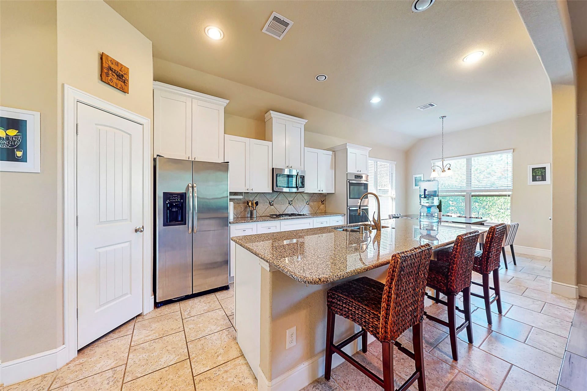 151 W Wading Pond Circle, Tomball, TX 77375 151 W Wading Pond Circle, Tomball, TX 77375