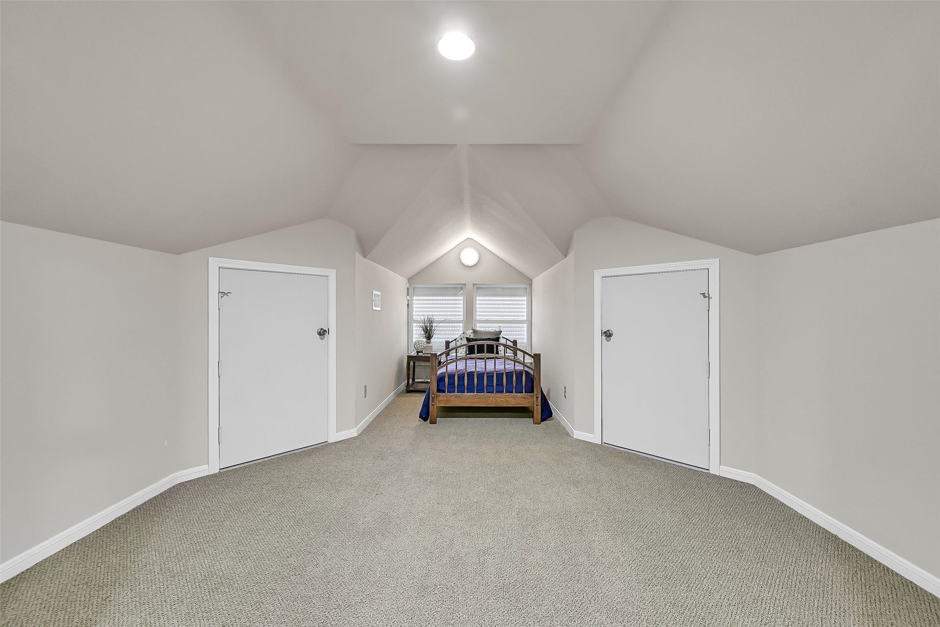 243 Isles End Road, #RR2, Tiki Island, TX 77554 Accessible by either the staircase or elevator, the third level offers a spacious flex room with vaulted ceilings, built-in storage, and endless possibilities. Whether used as a bunk room, game room, media space, home office, or additional sleeping quarters, this versatile area easily adapts to your needs.