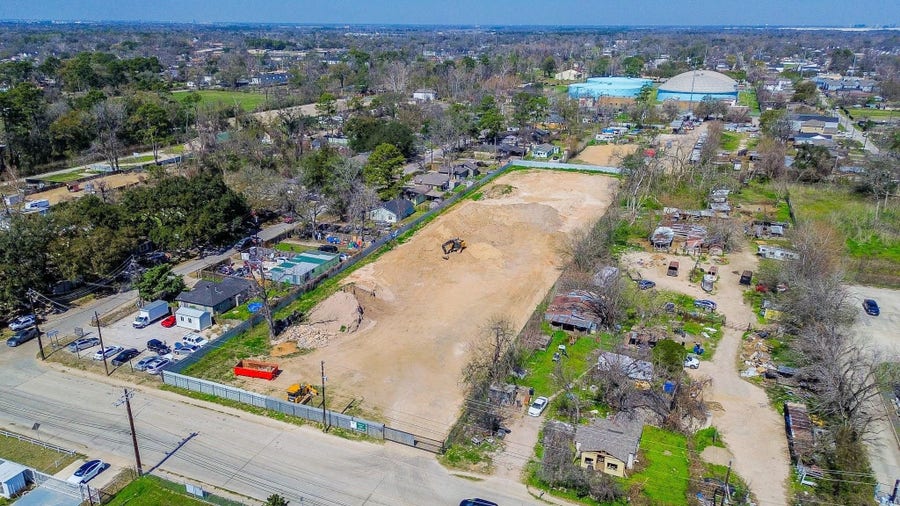 Property photo for 1714 W Little York Road, Houston, TX