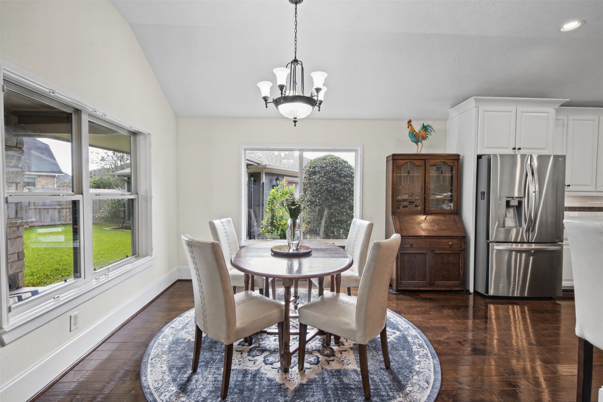 Another view of the breakfast area