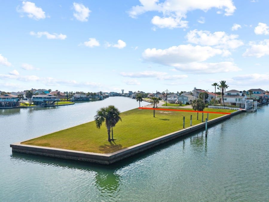 Property photo for 4205 Flamingo Way, Jamaica Beach, TX