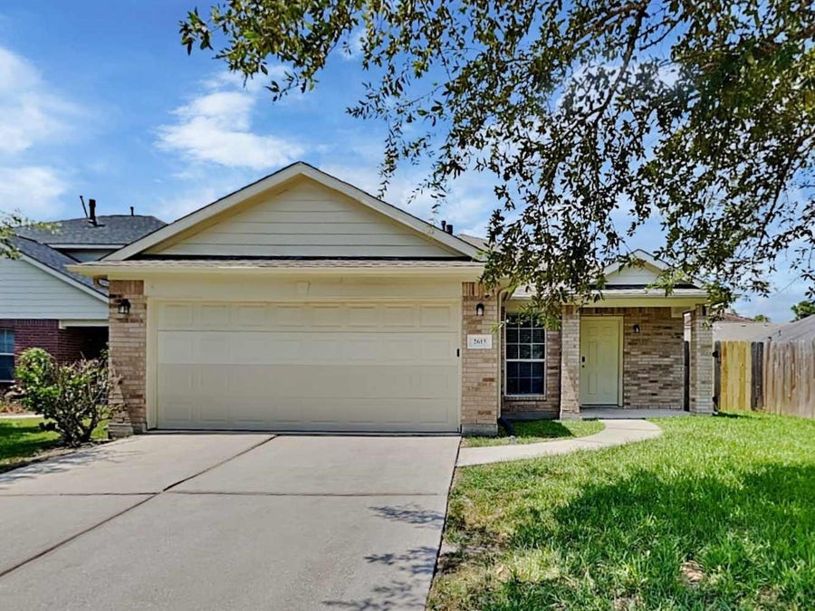 Property photo for 2615 Shearwater Bend Drive, Humble, TX