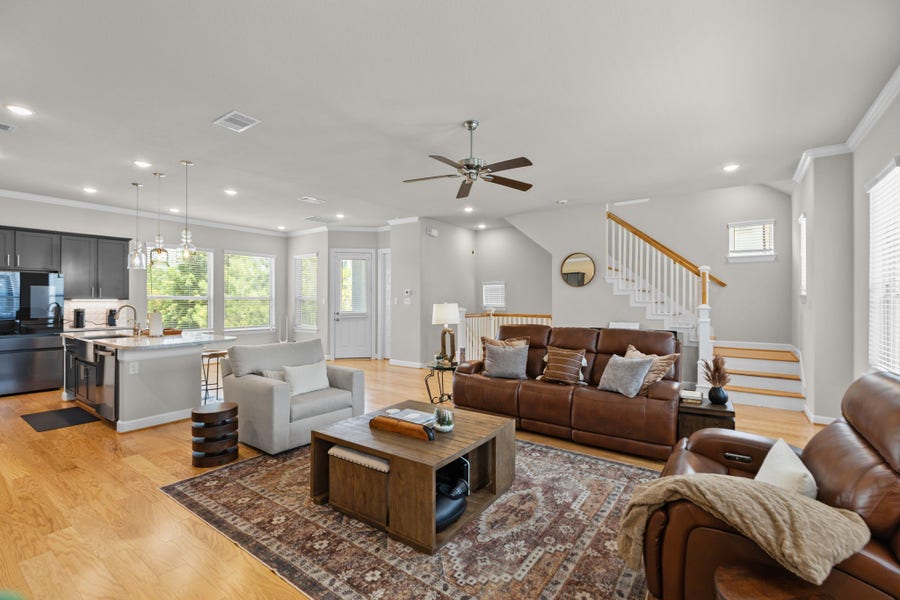 Property photo for 4004 Centre Meadow Way, Houston, TX