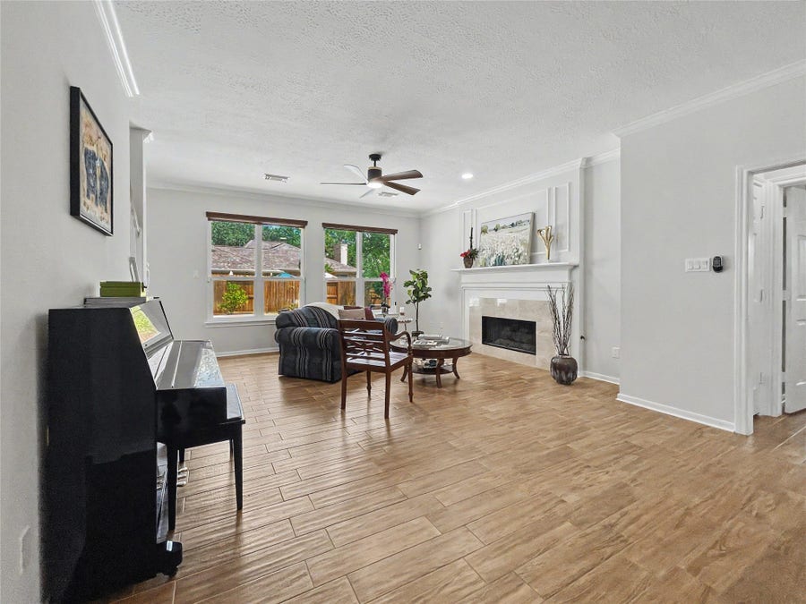 Property photo for 23122 Fairvine Park Drive, Katy, TX