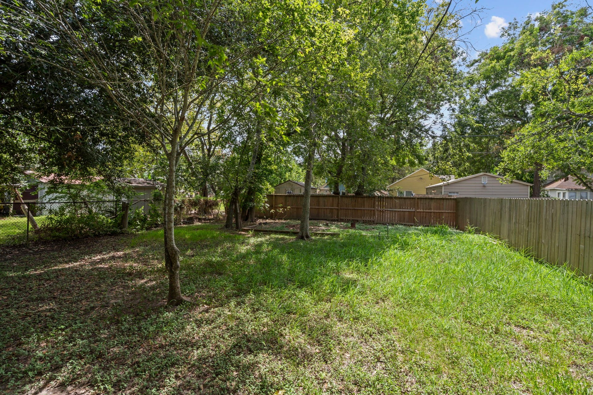 311 7th Avenue N, Texas City, TX 77590 311 7th Avenue N, Texas City, TX 77590