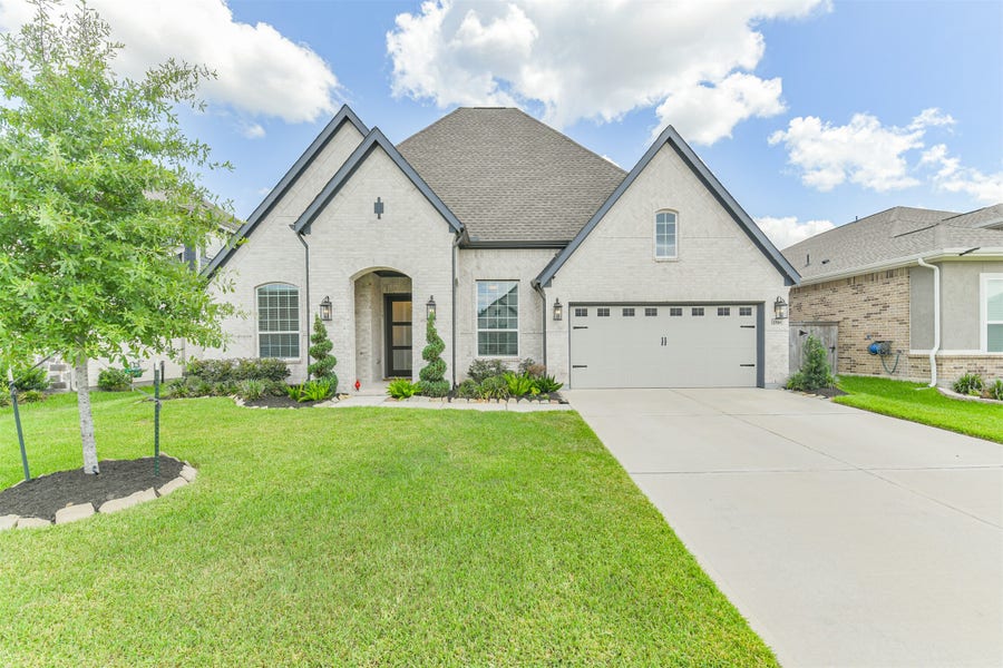 Property photo for 12518 Blossom Drive, Tomball, TX