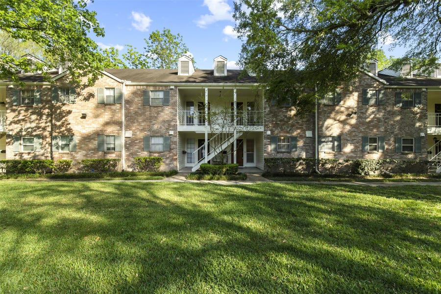 Property photo for 13010 Trail Hollow Drive, #3010, Houston, TX