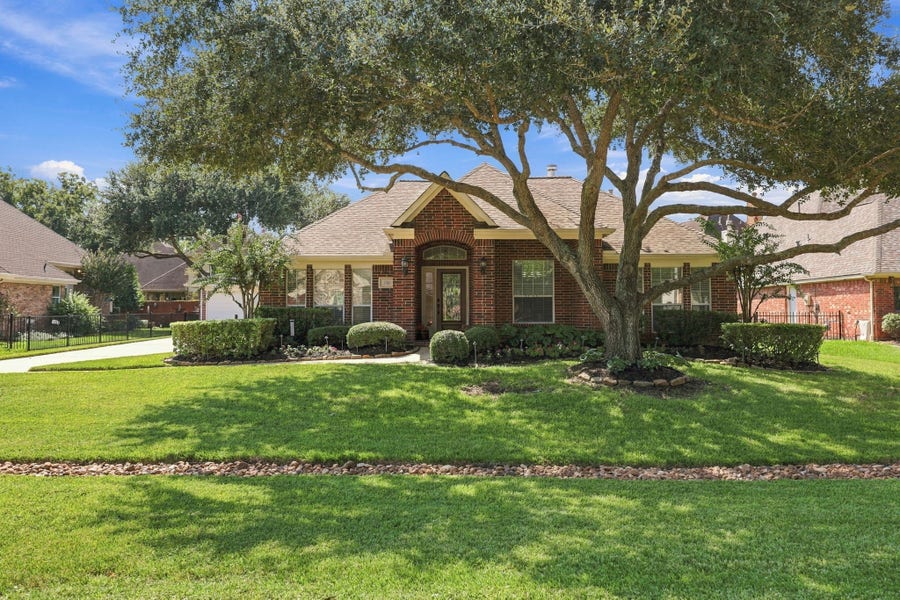 Property photo for 33211 Woodton Court, Weston Lakes, TX
