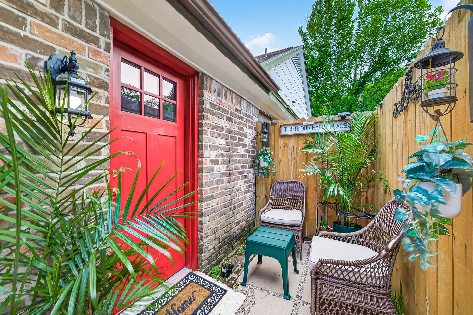 Patio area, ideal for relaxing.