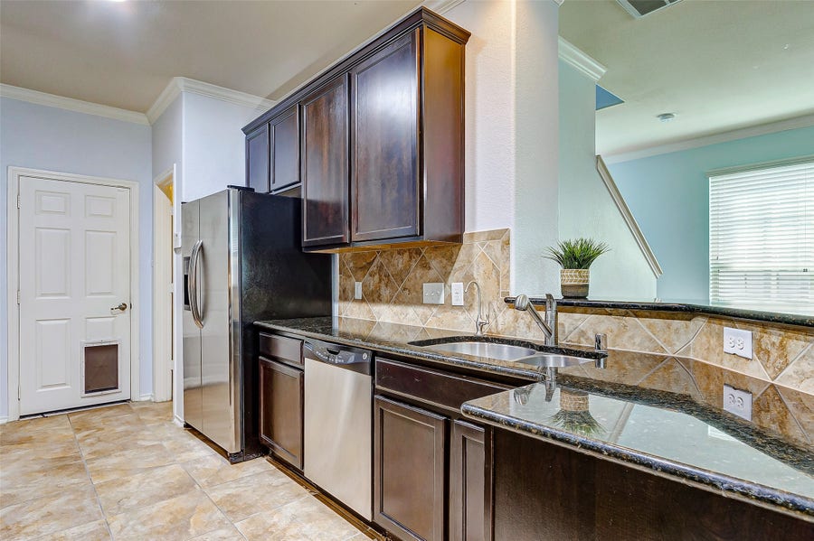 Property photo for 6451 Calgary Woods Lane, Katy, TX