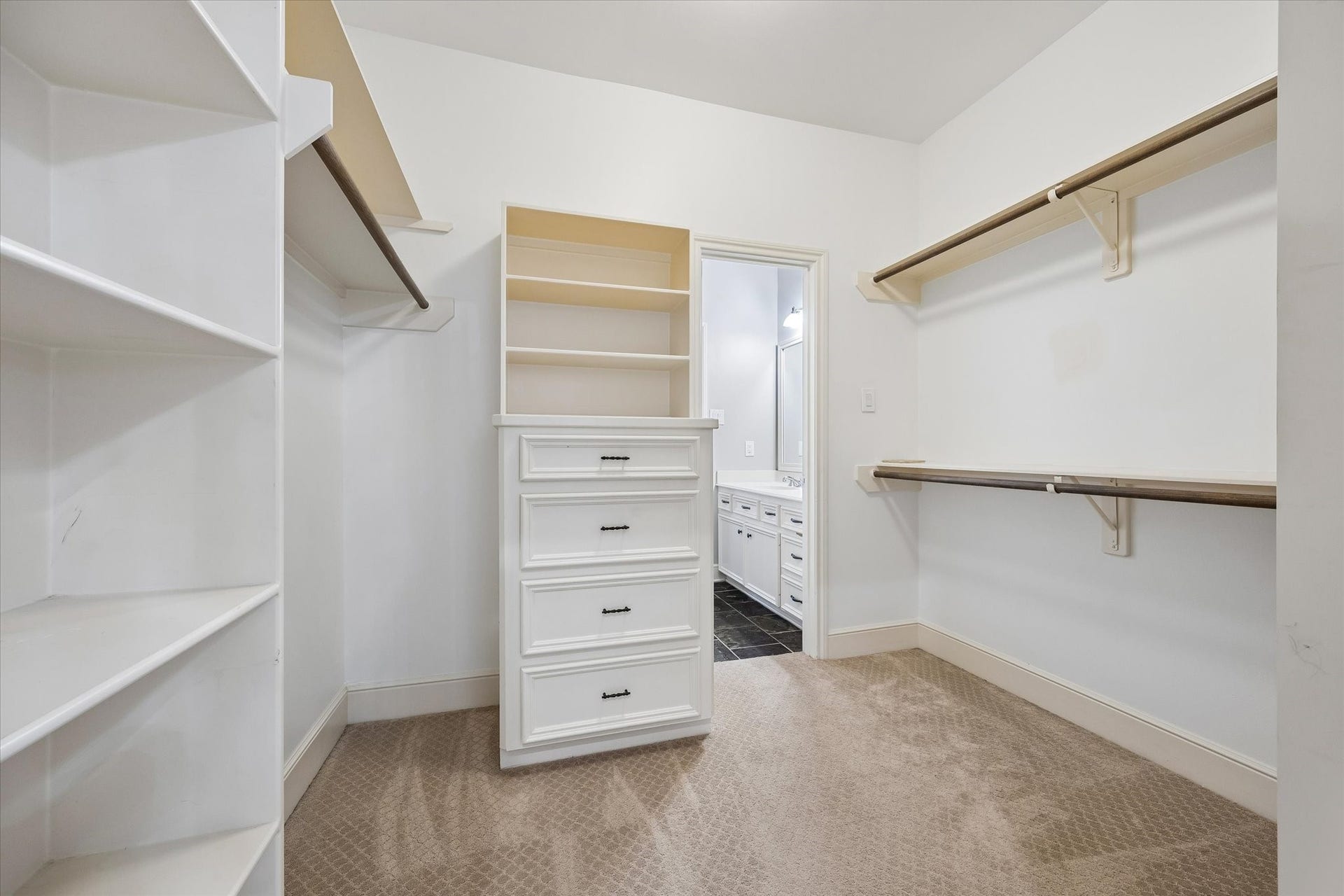 4523 Maple Street, Bellaire, TX 77401 4523 Maple Street, Bellaire, TX 77401