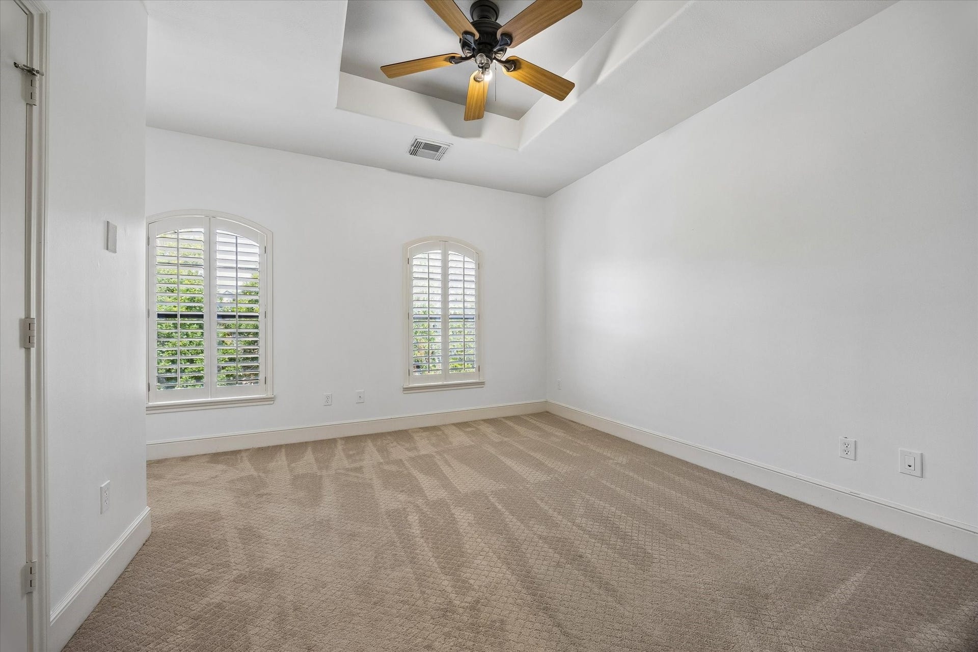 4523 Maple Street, Bellaire, TX 77401 Another secondary bedroom