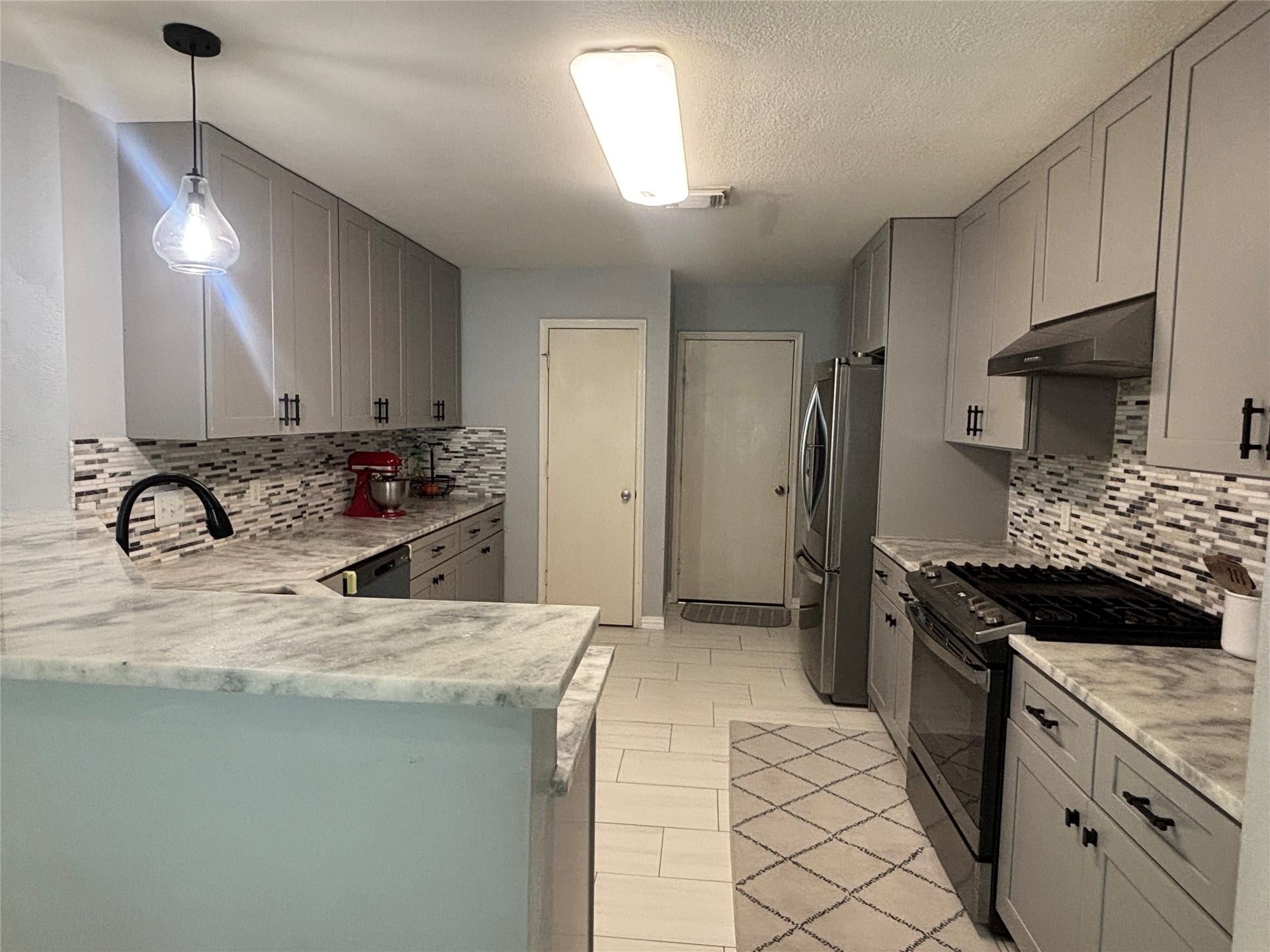 9406 Freemont Fair Court, Houston, TX 77075 9406 Freemont Fair Court, Houston, TX 77075