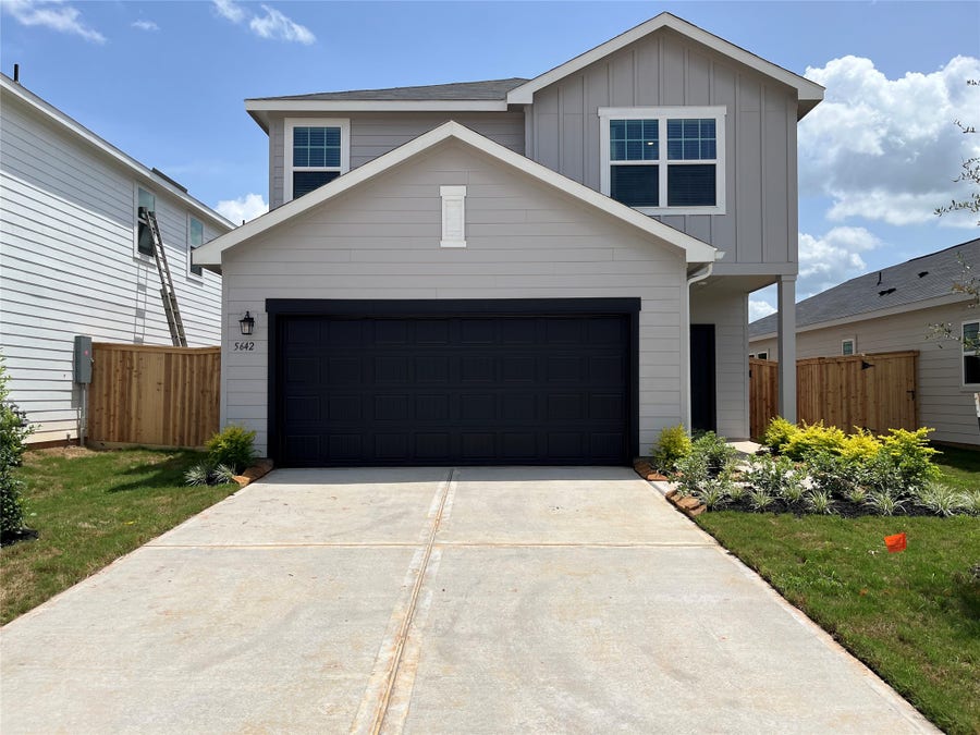 Property photo for 5642 Shelford Birch Drive, Conroe, TX