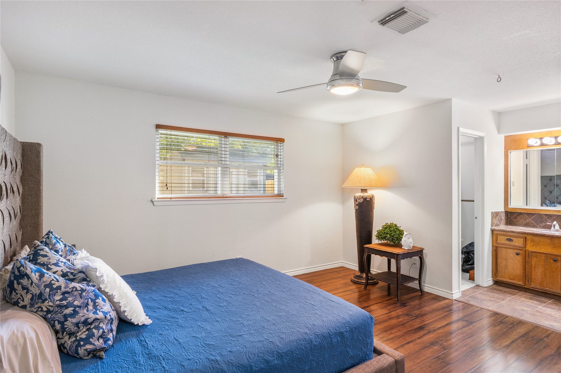 2303 Mimosa Court, League City, TX 77573 2303 Mimosa Court, League City, TX 77573