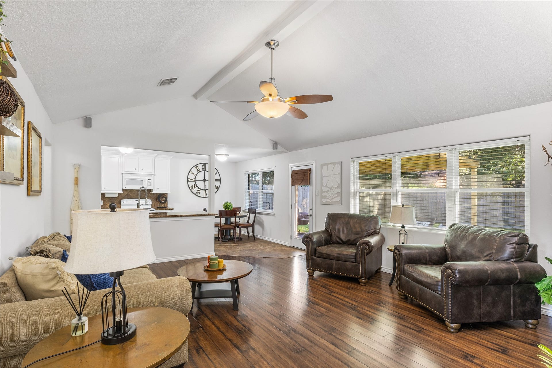 2303 Mimosa Court, League City, TX 77573 2303 Mimosa Court, League City, TX 77573