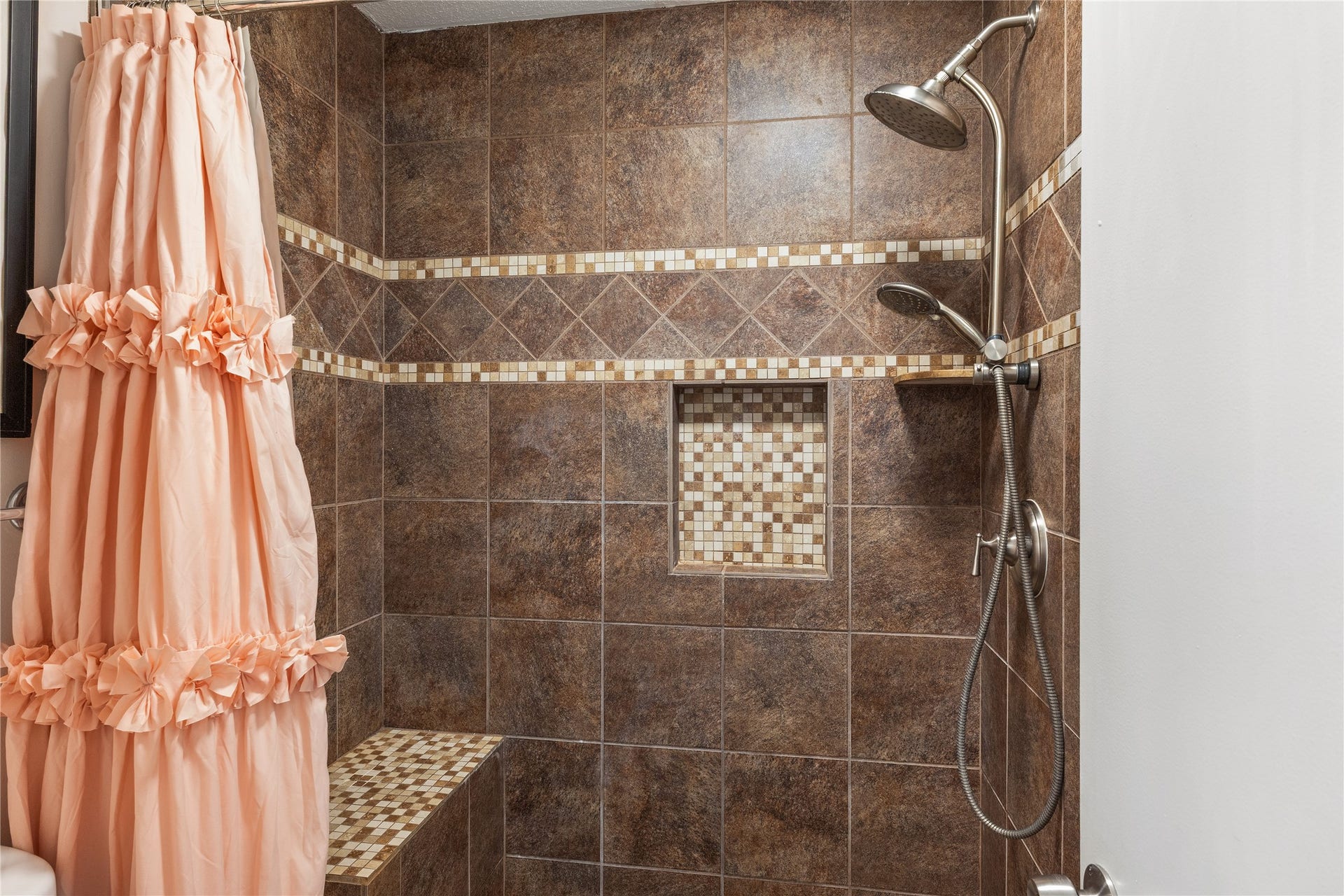 2303 Mimosa Court, League City, TX 77573 2303 Mimosa Court, League City, TX 77573