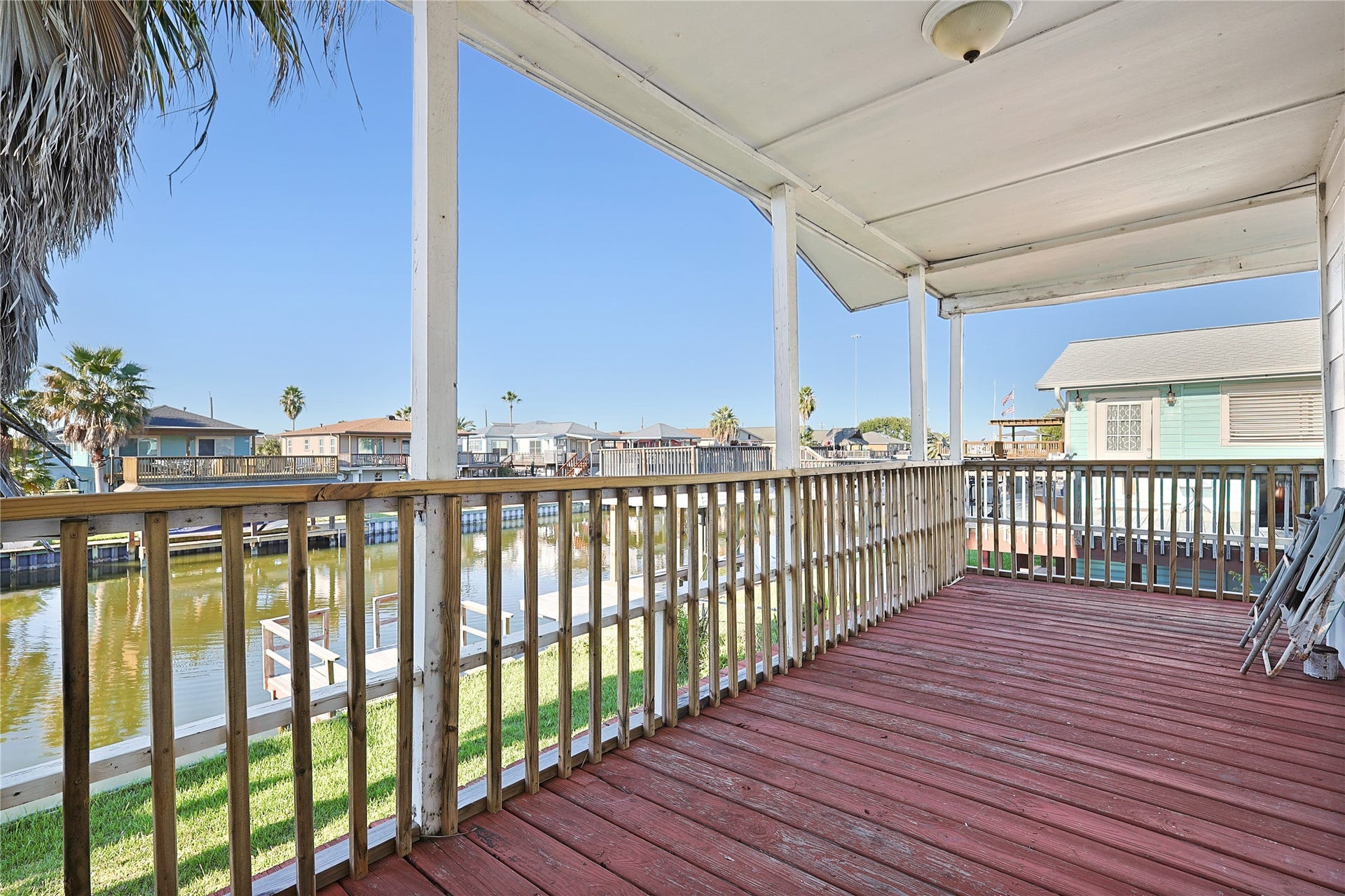 434 Pompano Street, Bayou Vista, TX 77563 Nice size deck for sunset watching