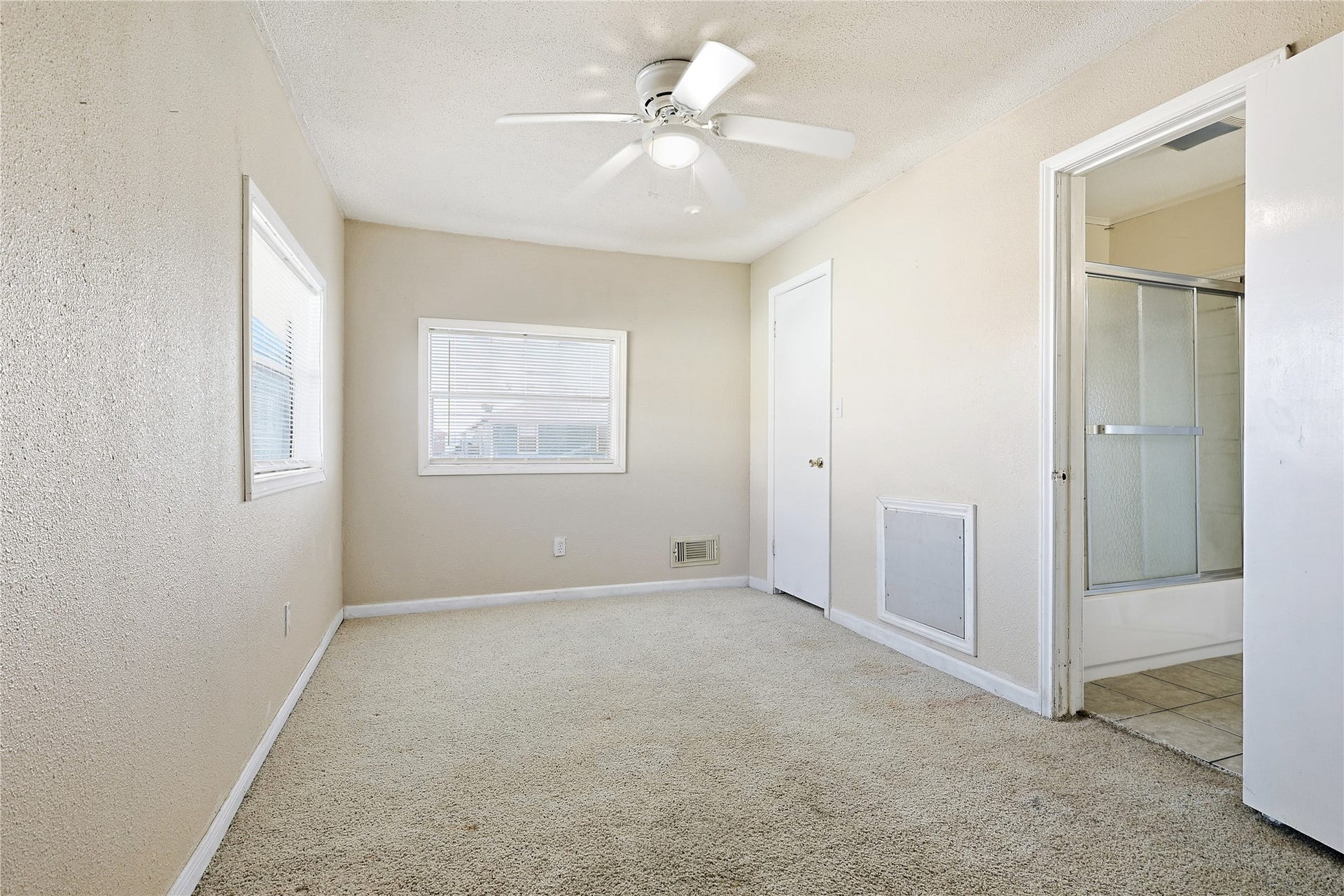 434 Pompano Street, Bayou Vista, TX 77563 2nd Bedroom on 2nd floor