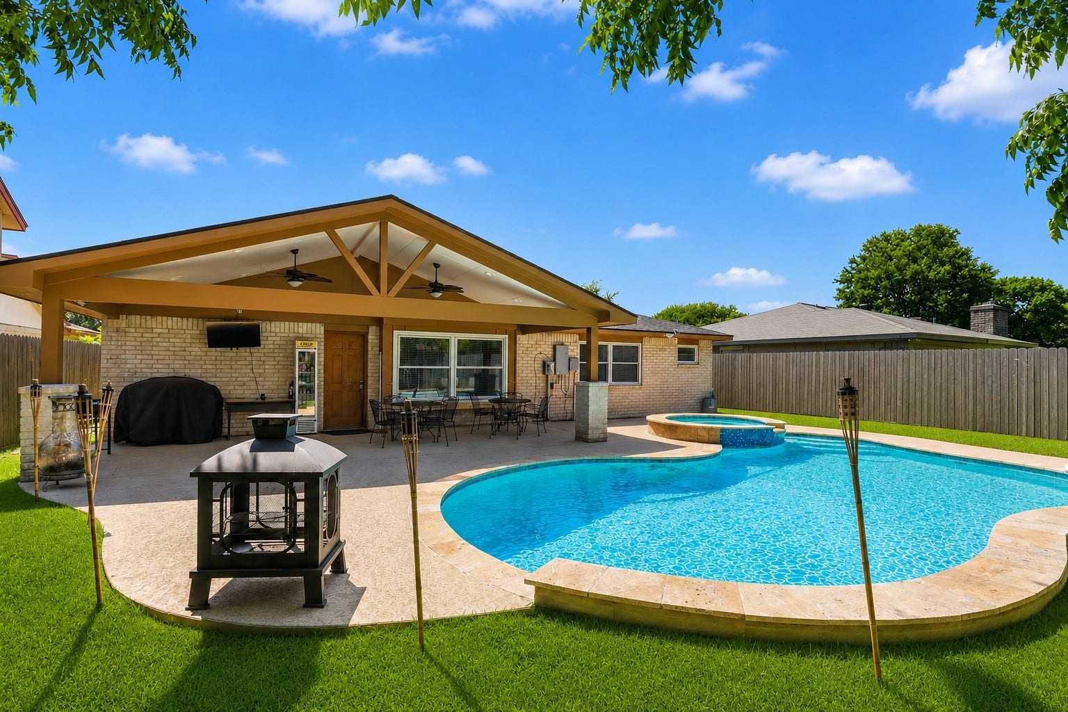 10419 Odessa Drive, Sugar Land, TX 77498