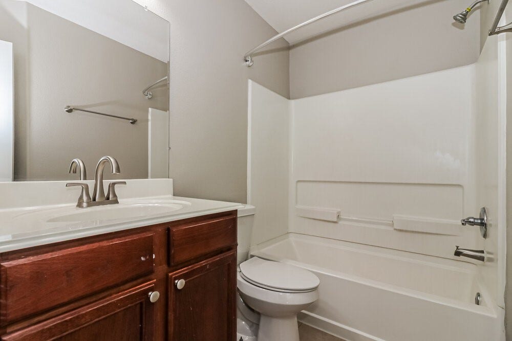 2131 Golden Topaz Drive, Rosharon, TX 77583 2131 Golden Topaz Drive, Rosharon, TX 77583