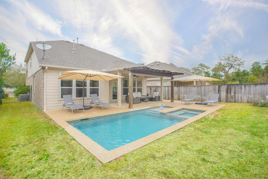 Property photo for 15 Tealight Place, The Woodlands, TX