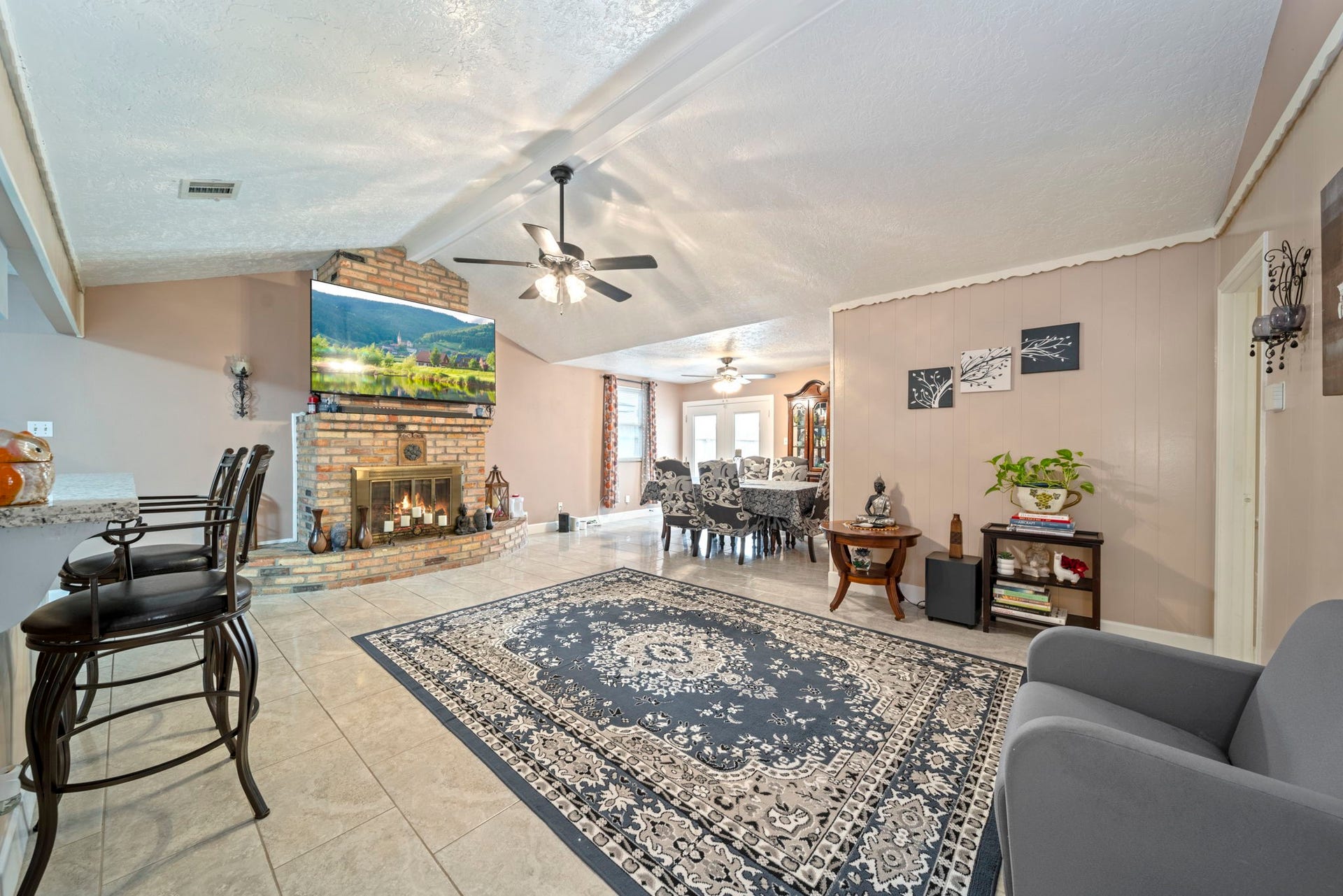 3805 Darling Avenue, Pasadena, TX 77503 3805 Darling Avenue, Pasadena, TX 77503