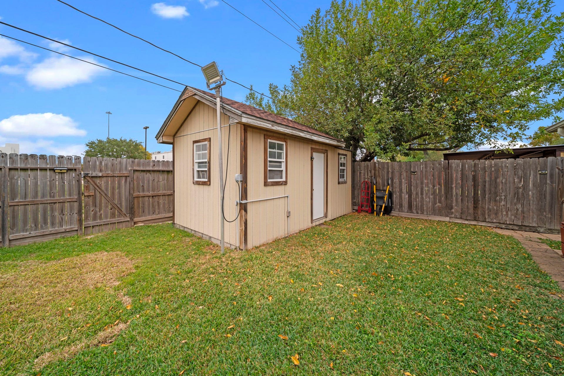 3805 Darling Avenue, Pasadena, TX 77503 3805 Darling Avenue, Pasadena, TX 77503