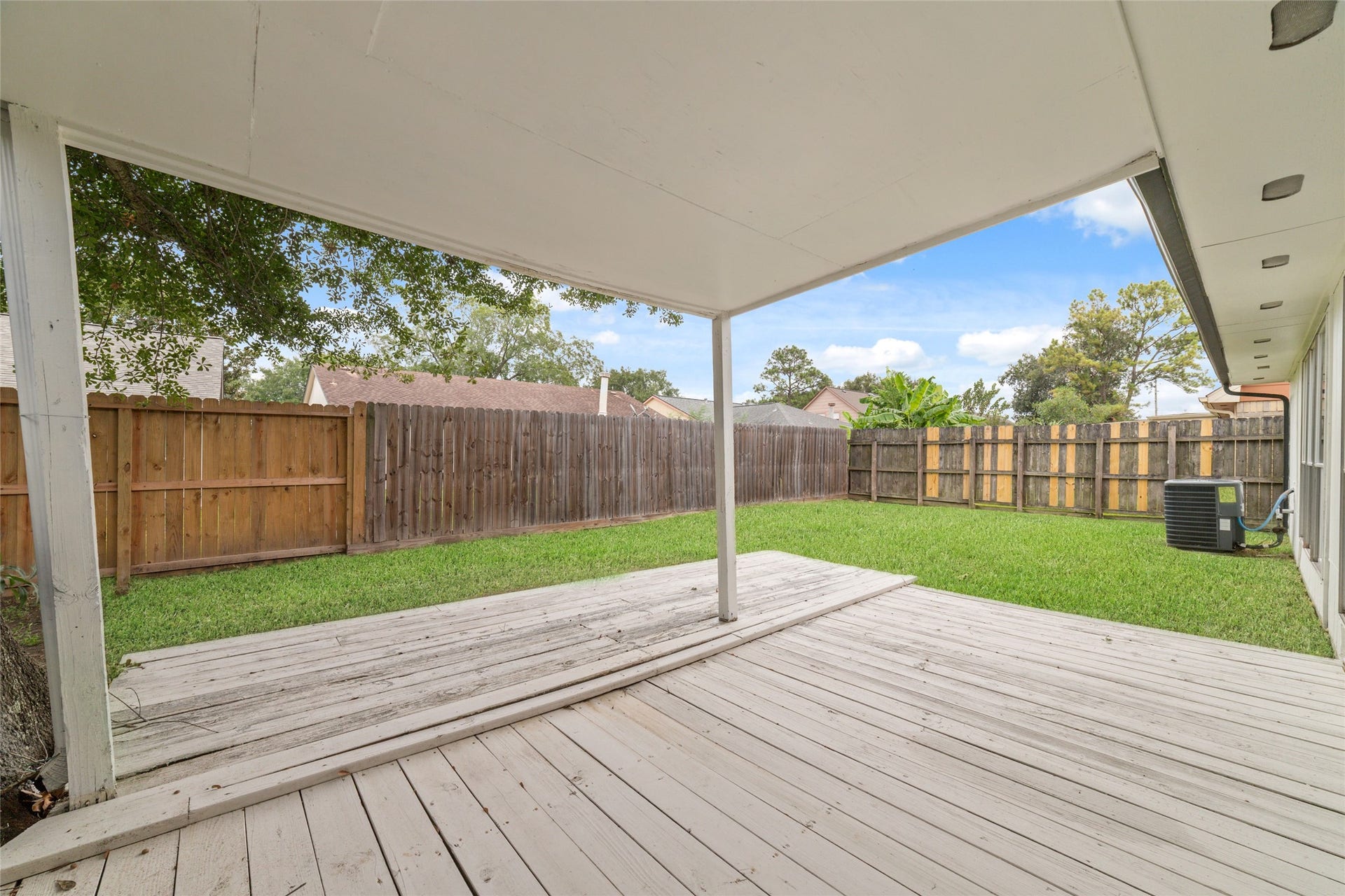 2106 Endicott Lane, Sugar Land, TX 77478 2106 Endicott Lane, Sugar Land, TX 77478