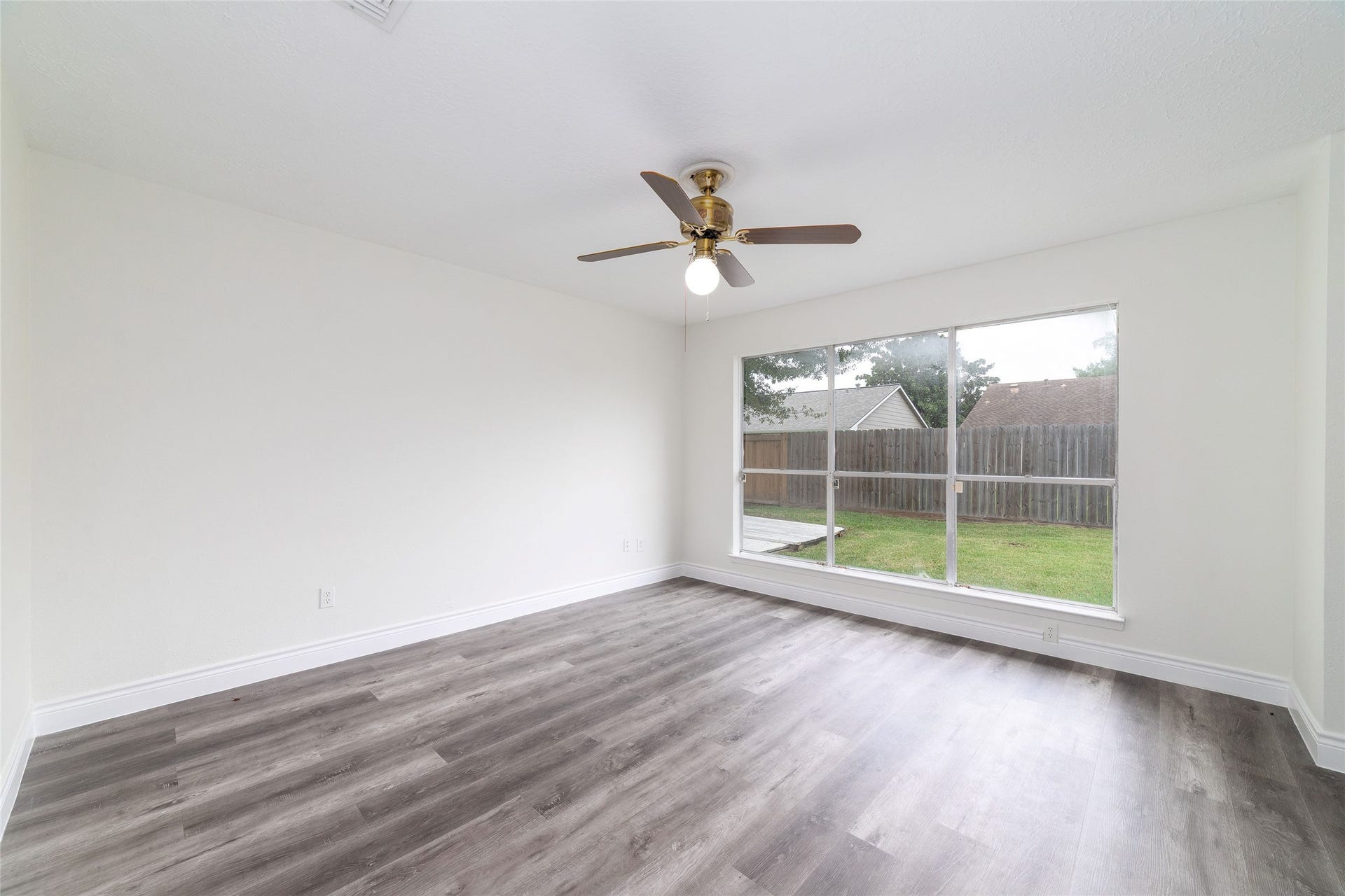 2106 Endicott Lane, Sugar Land, TX 77478 2106 Endicott Lane, Sugar Land, TX 77478