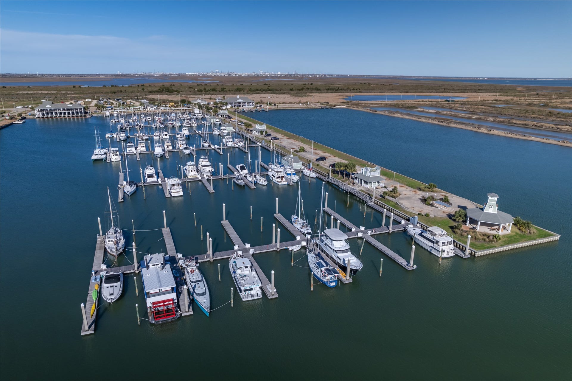 41 Shell Key, Hitchcock, TX 77563 41 Shell Key, Hitchcock, TX 77563