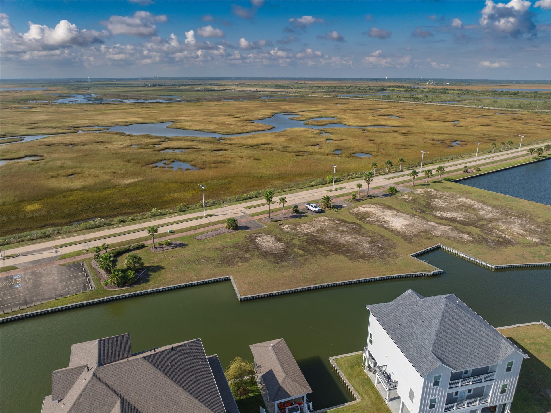 41 Shell Key, Hitchcock, TX 77563 41 Shell Key, Hitchcock, TX 77563
